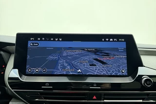 Citroen C5 X 1.6 Plug-in Hybrid 225 Shine Automaat | Navigatie | Stoel & Stuurverwarming | Keyless | Lederen bekleding | Massage stoelen | Extra getint glas | Camera / 28