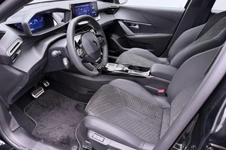 Peugeot 208 1.2 Hybrid 145 e-DCS6 GT Alcantara / 2+6 Jaar Garantie / 7