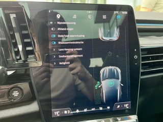 Renault Austral 1.2 E-Tech Full Hybrid 200 Iconic  | Pano | 360° Camera | All Seasons | Pack Winter | Intelligent Adaptive Cruise Control (IACC) | Dodehoek | Stoel+Stuur+Voorruitverwarming | Navigatie | Apple CarPlay/Android Auto / 49