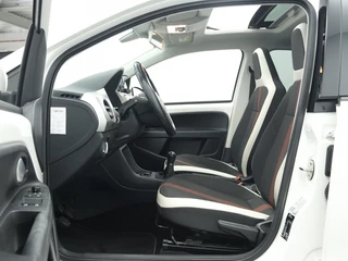 Volkswagen up! 1.0 BMT high-up! Panoramadak | Stoelverwarming | Climate control / 17
