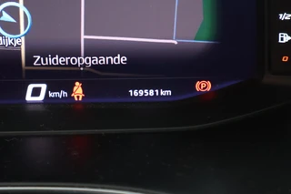SEAT Arona 1.0 TSI 95pk Style Business Intense Camera Virtual Cockpit ACC Keyless Navigatie Carplay / 35