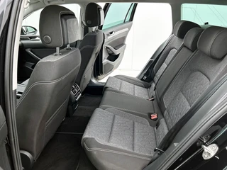 Volkswagen Passat Variant 1.5 TSI Business Automaat | Adaptive Cruise | Stoelverwarming | CarPlay | Trekhaak / 30