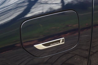 BMW 3 Serie Touring 330e M-Sport Shadow Line  Pano/Laser LED/Leder/360/Keyless/Headup/ACC/Dodehoek / 44