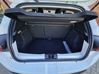 Dacia Sandero Stepway 1.0 TCe Comfort | 1e Eigenaar | Navigatie | Parkeersensoren | Cruise Control | Airco | Stuurbediening | Bluetooth / 9