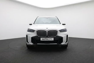 BMW X5 xDrive50e M Sport Pano l Trekhaak l HUD l 360° l Harman Kardon | Innovation | / 6