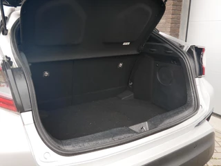 Toyota C-HR 1.8 Hybrid Executive JBL Audio| Leder| ACC| Dealer onderhouden / 18