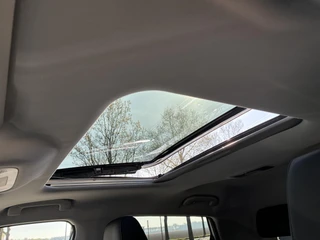 Omoda 5 EV Premium 61 kWh Voorraad Nieuw| ECC | Schuif/kanteldak | Keyless | Lederen bekleding | Stoel & Stuurverwarming | Navigatie | 7 Jaar fabrieksgarantie / 13