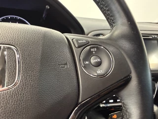 Honda HR-V 1.5 i-VTEC Executive  Panoramadak Full-led Navigatie / 8