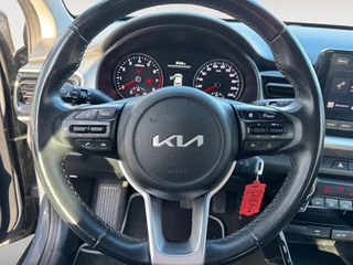 Kia Stonic 1.0 T-GDi MHEV DynamicLine | Climate Control | Camera | Cruise Control | LM Velgen | Apple Carplay | Android Auto / 24
