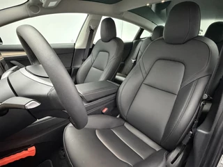 Tesla Model 3 Standard RWD Plus 60 kWh SOH 94,1% FabrieksGarantie | Warmtepomp | Panoramadak / 7