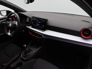 SEAT Ibiza 1.0 TSi FR | Parkeersensoren | Climatronic | Carplay | Cruise Control | 17 Inch | 37.015 Km !! / 34