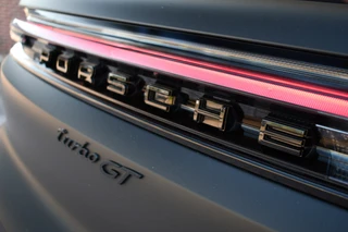Porsche Cayenne Coupé 4.0 Turbo E-Hybrid GT  Burmester PDCC Carbon HUD ACC 360 / 56