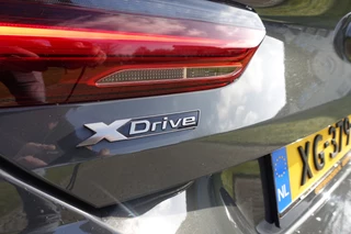 BMW 8 Serie M850i xDrive High Executive  | Carbon Core | Adaptive Cruise | Full Option! | / 23