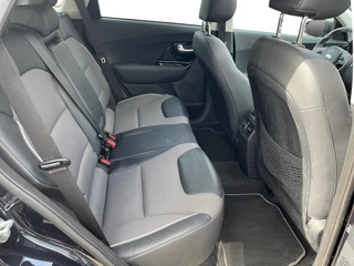 Kia e-Niro DynamicPlusLine 64 kWh | Stoelverwarming | Keyless entry | Schuifdak / 11