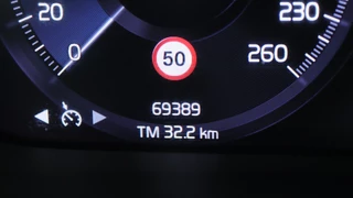 Volvo XC40 1.5 T3 Momentum Navigatie | Stoelverwarming | Trekhaak / 5