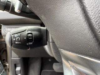 Peugeot 2008 1.2 Puretech Blue Lion Automaat ''Trekhaak - PDC - Navi '' / 16