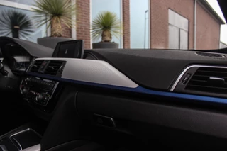 BMW 3-serie Touring 320i F31 M Sport Edition | M-pakket | 2e eigenaar | 18 inch | LED | Automaat | PDC | Cruise-control | Climate-control | 4 cilinder | 184 pk | Origineel / 36
