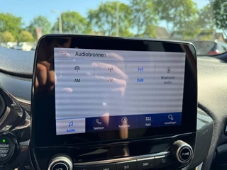 Ford Fiesta 1.0 Ecoboost ST-Line Panoramadak Carplay Winterpakket Led Navigatie / 32