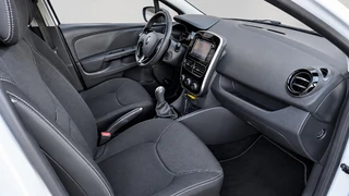 Renault Clio 0.9 TCe Night Day Navigatie Velgen Airco / 18