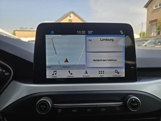 Ford Focus Wagon 1.0 EcoBoost NAVI TEL LM PDC CAMERA / 22