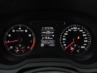 Audi Q3 1.4 TFSI CoD Automaat | Navigatie | Stoelverwarming / 15