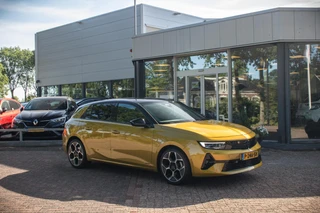 Opel Astra 1.2 Turbo 130 PK Ultimate Automaat Panodak | Camera | AGR Stoelen | Dodehoek Detectie | Adaptieve Cruise Control | 24DKM! | Rijklaar / 2