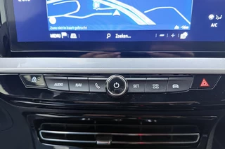 Opel Mokka 1.2 Turbo Hybrid GS 136pk | Navigatie | Camera | Cruise Control | Climate Control | Lichtmetalen Velgen | LED Verlichting / 25