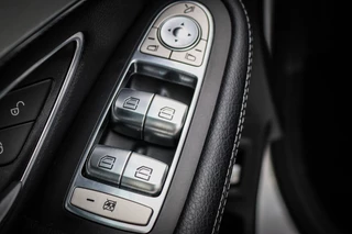 Mercedes-Benz GLC 350e 4MATIC  AMG Line/Leder/Trekhaak / 14