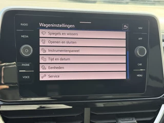 Volkswagen T-Roc 1.5 TSI R-Line Edition  | LED | Keyless | Virtual Cockpit | Apple/Android | Adapt Cruise | PDC v+a incl. camera / 54