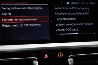 BMW 3-serie Touring M340i xDrive High Executive | DRIVING PROFESSIONAL PACK | LASER LED | PANORAMADAK | HEAD UP | STUURVERWARMING | EIBACH | CAMERA | 19" / 56