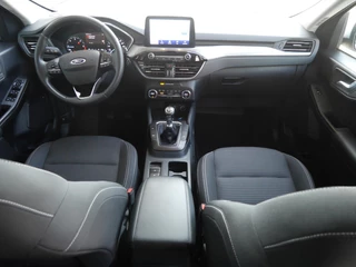 Ford Kuga 2.0 TDCi Titanium | Diesel | Trekhaak | 1900KG trekgewicht | Keyless entry en start | Lichtmetalen velgen | Navigatie | Climate control | Parkeersensoren achter / 8