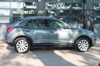 Volkswagen T-Roc 1.5 TSI Sport 150pk Stoel/stuur verwarming / afneembare trekhaak. / 8