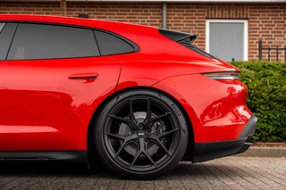Porsche Taycan Cross Turismo 4 GTS Pakket | Garantie 01-2028 | 1e Eigenaar | 21'' Vossen | BOSE | Sportchrono | / 29