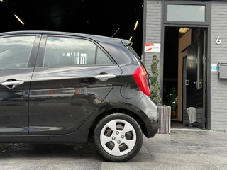 Kia Picanto 1.0 CVVT DynamicLine|Airco|LED|Cruise|NAP|APK / 12