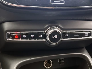 Volvo XC40 1.5 T4 Recharge | Apple/Carplay | Elek.Kofferklep | Camera / 16