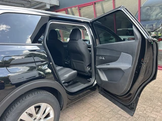 Peugeot 5008 1.2 PureTech Blue Lease Executive 7p  | APK tot 14-09-2027 | Trekhaak | Volledig onderhoud | / 38