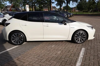 Toyota Corolla 2.0 Hybrid BI-TONE STOEL/WISSER&STUURVERW HEAD UP DISPLAY KEYLESS DAB+ CAMERA LM-VELGEN APPLE/ANDROID / 5