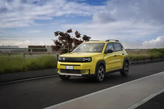 Fiat Grande Panda La Prima 11 kW 44 kWh Fiat Grande Panda La Prima 44 KWh / Nu te bestellen / FIAT Dealer Flevoland
