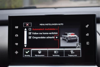 Citroën C4 Cactus 1.2 PureTech Shine Airbump Blackline  | NL-Auto | Nav | Cruise Control | PDC achter | LM-Velgen allweather | NAP | Distributie vervangen / 41