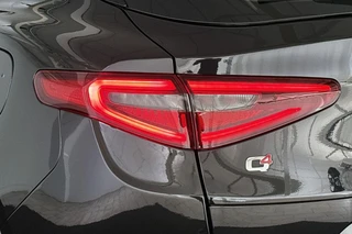 Alfa Romeo Stelvio 2.0 T AWD Veloce Ti 280PK Pano Leder Stuur-Stoelverwarming Keyless Memory / 23