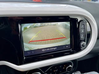 Renault Twingo Z.E. R80 Intens  | SOH 96% | 22 Kwh | Camera | Navigatie | Parkeersensoren | Cruise Control | Climate Control | DAB | Apple CarPlay/Android Auto / 18