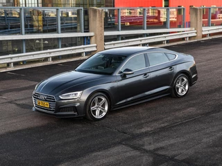 Audi A5 Sportback 1.4 TFSI Sport S-line Edition Virtual Cockpit Ambianceverlichting Stoelverwarming LED Apple CarPlay Android Auto DAB Navigatie 18" / 9