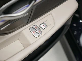 BMW 7 Serie 745e M-Sport Massage | TV | CoPilot / 51