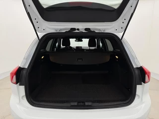 Ford Focus Wagon 1.0 EcoBoost Hybrid ST Line Business Automaat | Adaptive Cruise Control | Navigatie | Camera | Stoelverwarming / 10