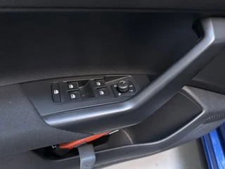 Volkswagen Polo 1.0 TSI R-Line Business LED Stoelverwarming Camera DAB+ App-Connect / 20