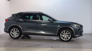 Cupra Formentor 1.5 TSI 150pk DSG Business Edition Camera Navigatie Adaptive Cruise Stoelverwarming / 12
