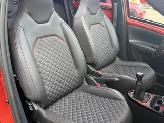 Toyota Aygo X 1.0 VVT-i MT Envy CABRIO KEYLESS PARK-SENSOREN STOELVERWARMING APPLE/ANDROID LM-VELGEN 18" / 8