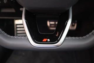 Audi A5 Avant 2.0 e-hybrid 367pk quattro S edition Competition / 21