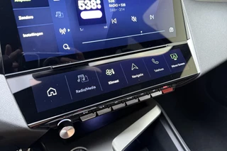 Peugeot 408 1.2 Hybrid 145 e-DCS6 GT | Automaat | Adaptieve cruise control | Stuurverwarming | Elektrisch bedienbare achterklep | Lichtmetalen velgen | Keyless entry en start | Full led / 30