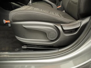 Kia Stonic 1.0 T-GDi MHEV DynamicPlusLine  - Apple/Android Carplay - Navigatie - Cruise Control - Stoel/Stuurverwarming - Lichtmetalen Velgen - Fabrieksgarantie t/m 28-01-2032 / 21